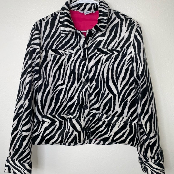 anchor blue Jackets & Blazers - Anchor Blue Vintage Zebra Jacket button down